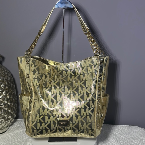 Michael Kors Delancy Pale Gold Mirror
Metallic Monogram Logo Tote EUC - Picture 1 of 17